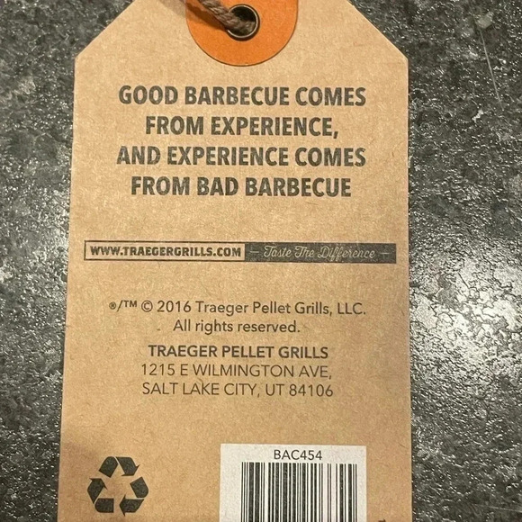 Traeger Grills BAC454 Wooden Scape Grill Scraper, Wood - Picture 4 of 4